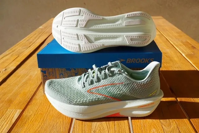 Chaussures Brooks Hyperion Elite 3