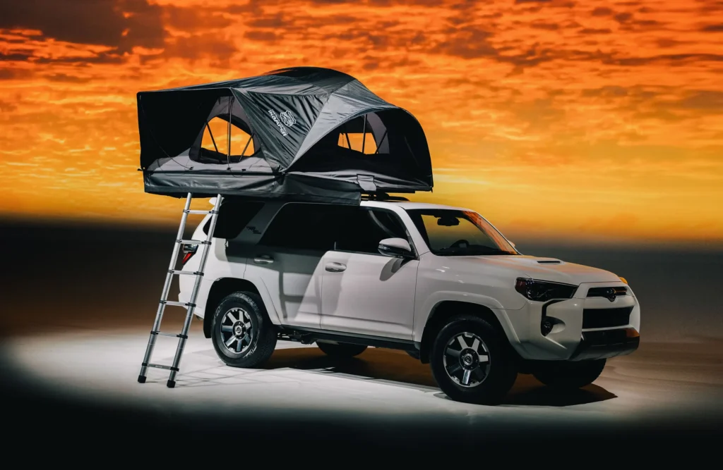 Choisir sa tente de toit pour véhicule avec budget et choix de la liberté, modèle et poids de la tente
