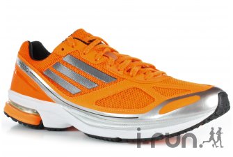 Cette chaussure running Adidas Boston est idéale pour vos compétitions. © I-Run