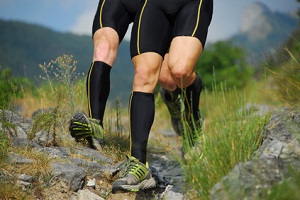Les jambes sont soumises à rude épreuve lors d'un entrainement trail. © Rémy MASSEGLIA - Fotolia.com