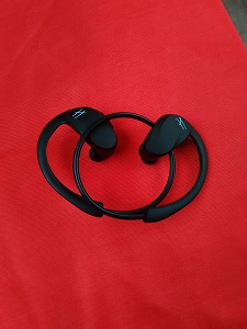 Voilà mon casque Bluetooth Halterrego ayant servi à ce test. © Testeurs-Outdoor