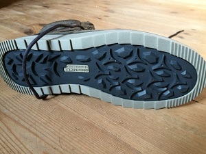 Test chaussures randonnées Merrell : voilà la semelle extérieure. © Testeurs Outdoor