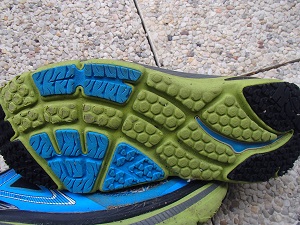 Qu'en est-il de l'usure pour ces crampons de la chaussure Hoka Bondi 4 ? © Testeurs-Outdoor
